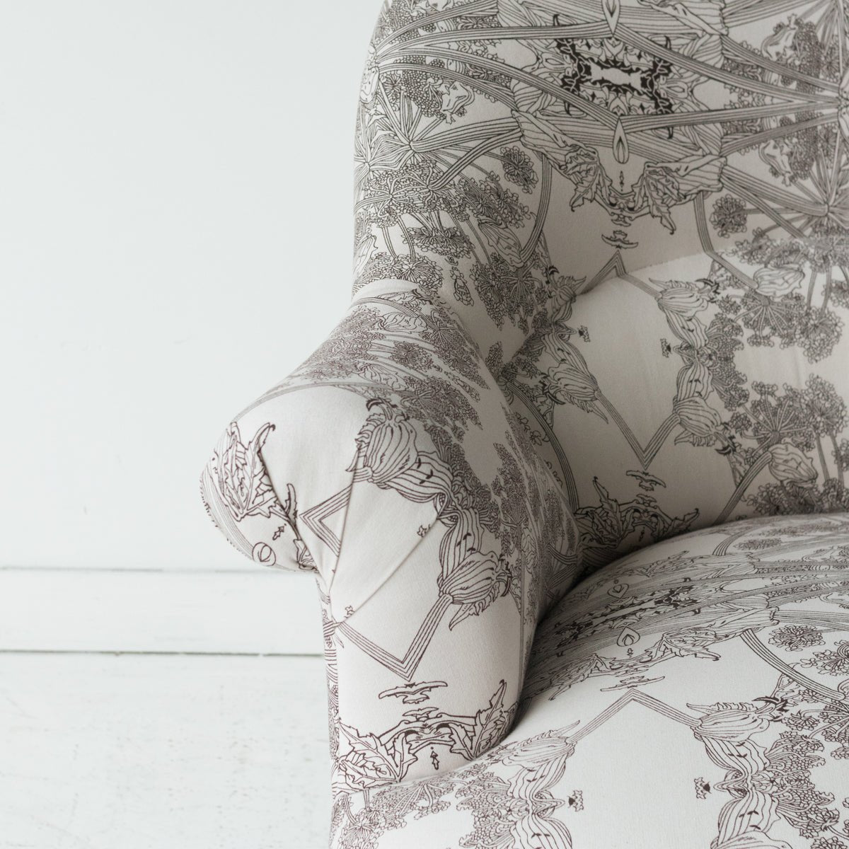 Vintage Crapaud Chair | Erica Tanov Botanicus