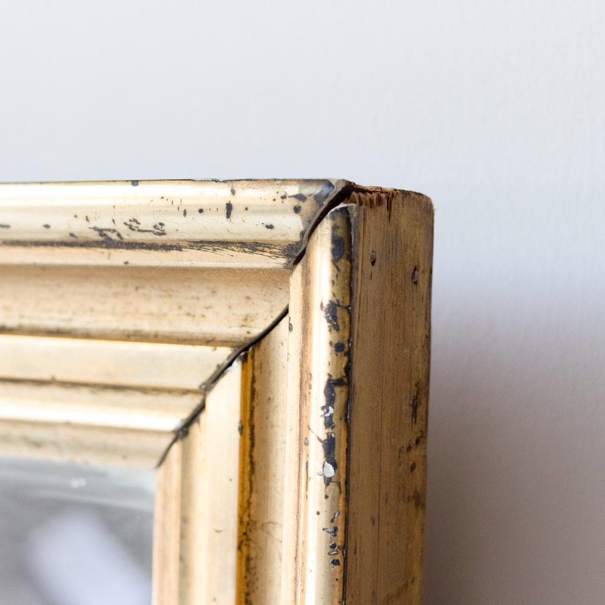 Vintage Gilded Mirror | 15.5 x 21