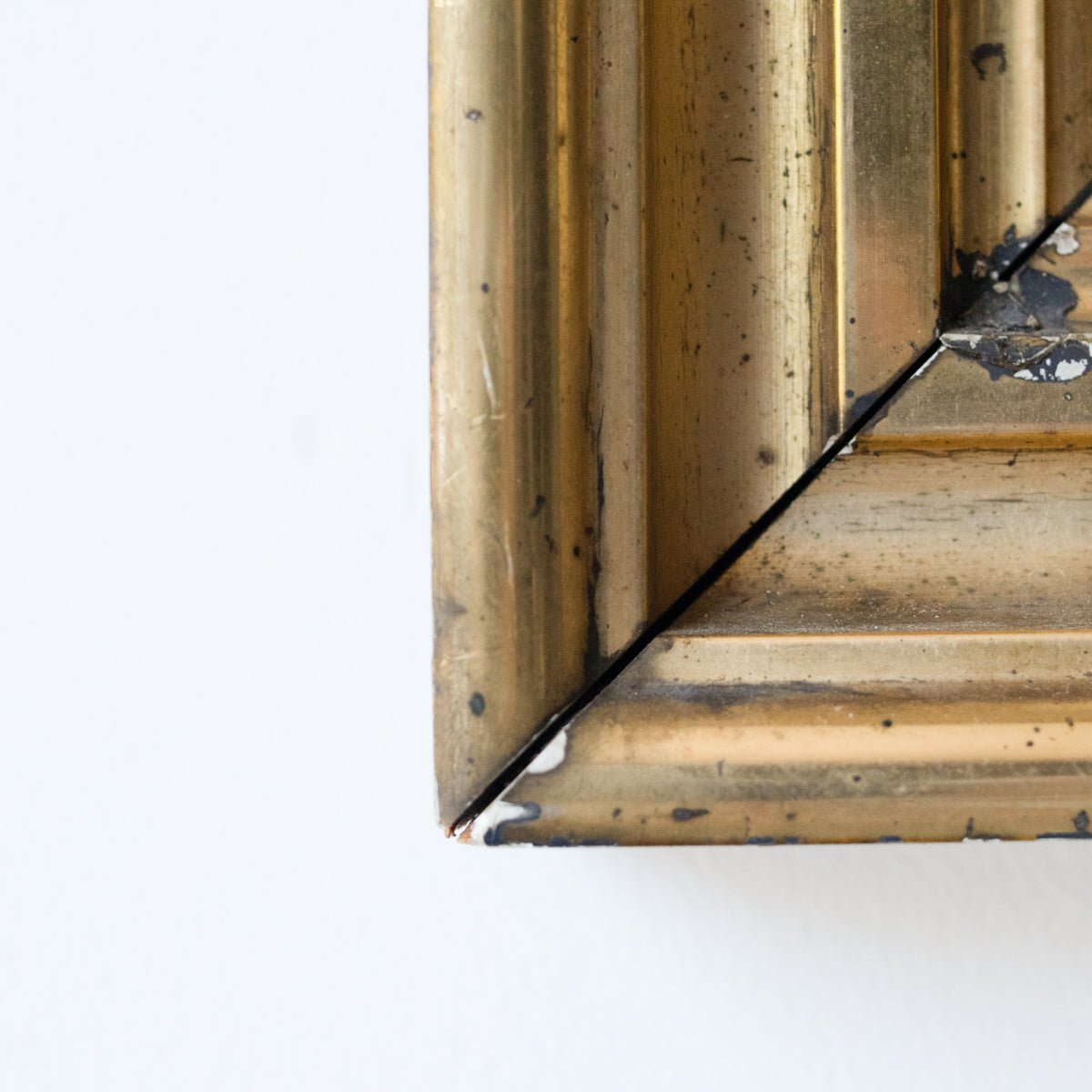 Vintage Gilded Mirror | 15.5 x 21