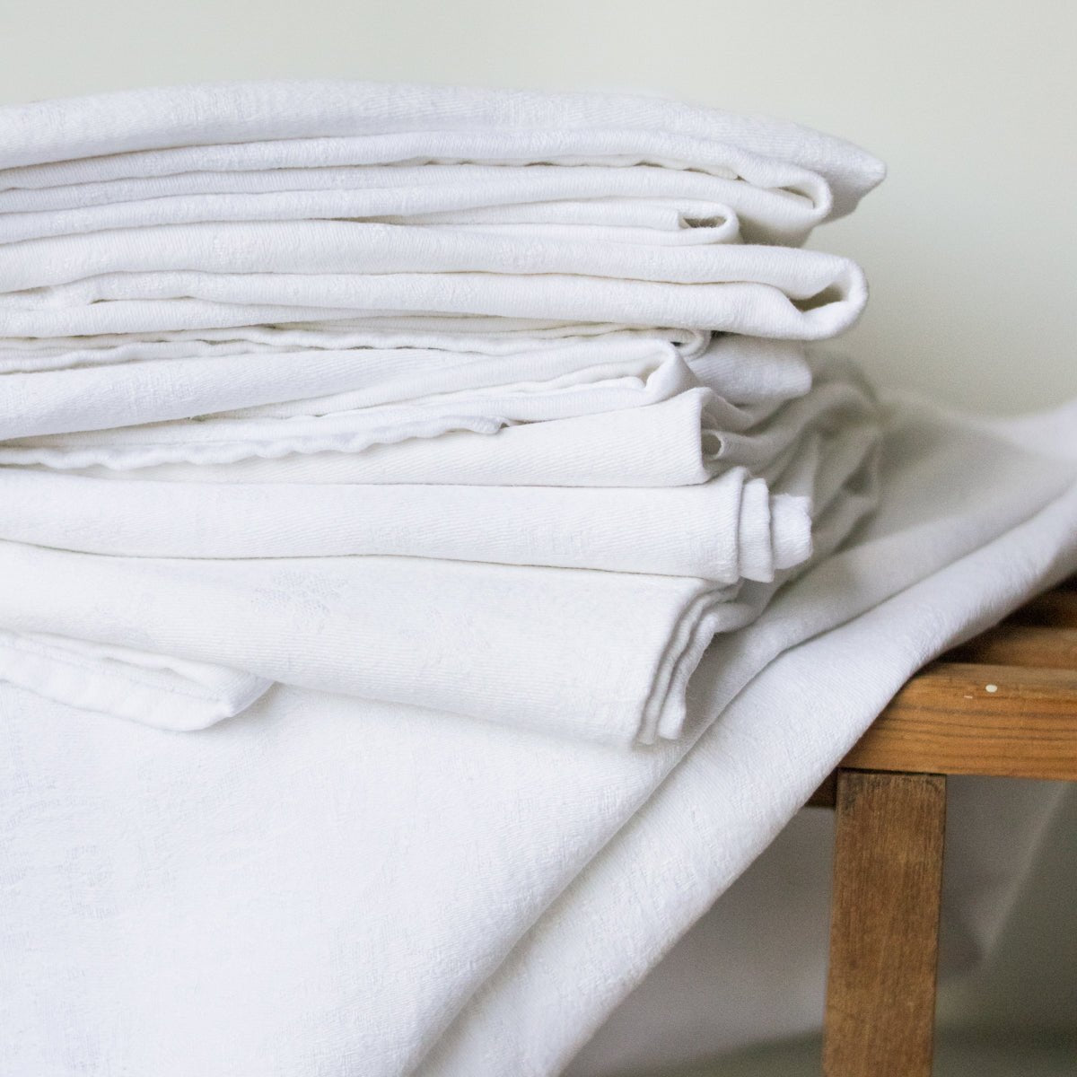 Vintage Napkin Set Of 4