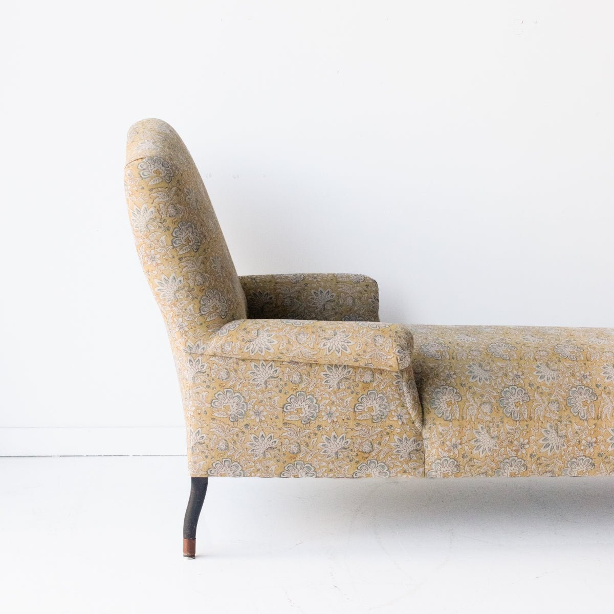 Vintage Napoleon Chaise | Kundan Stone