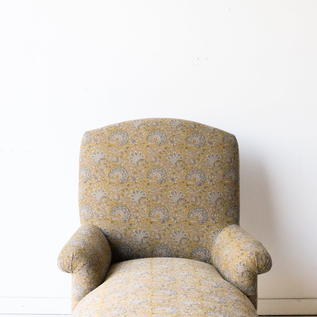 Vintage Napoleon Chaise | Kundan Stone