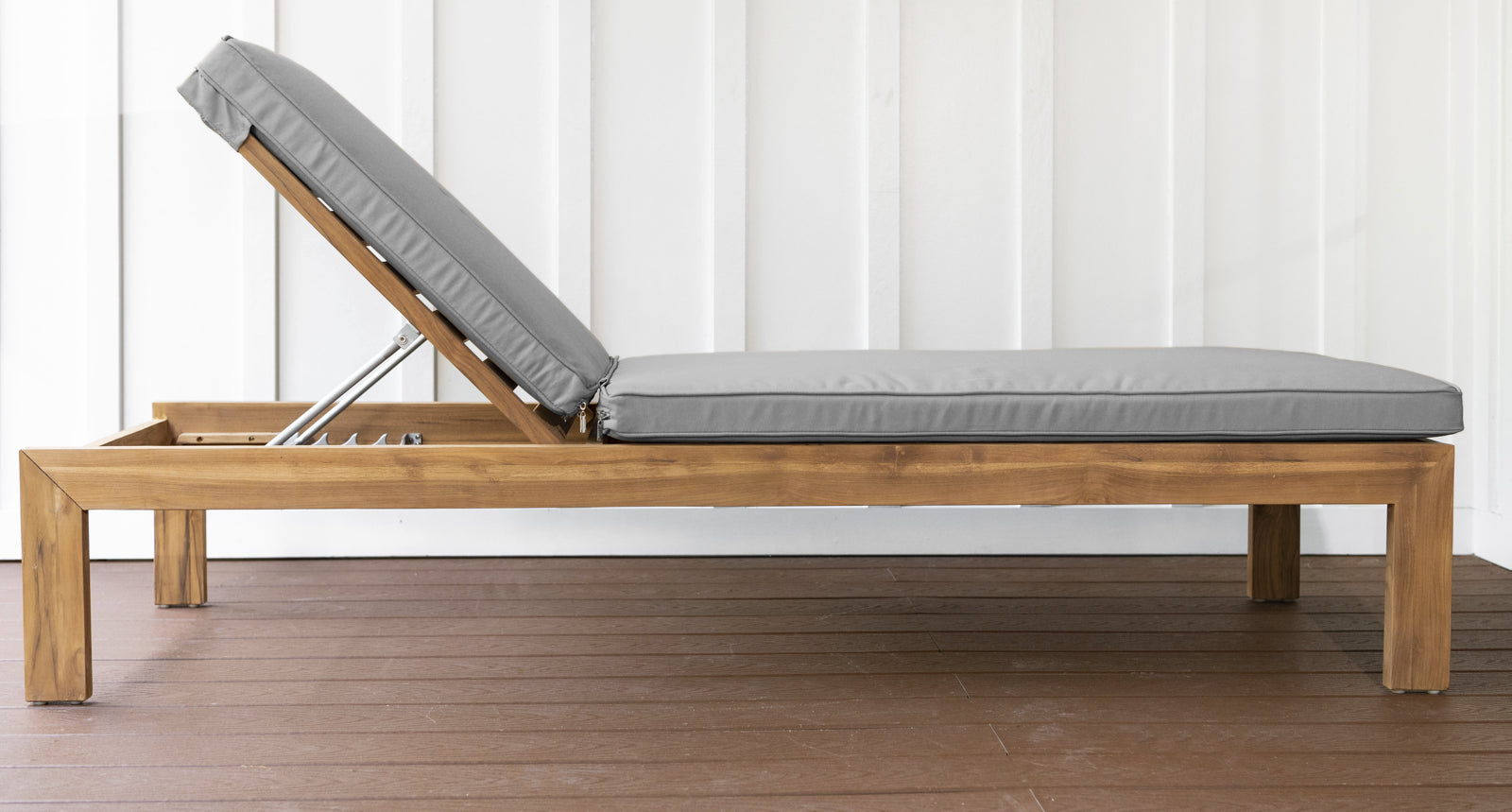 Pacific Teak Outdoor Lounge Chair