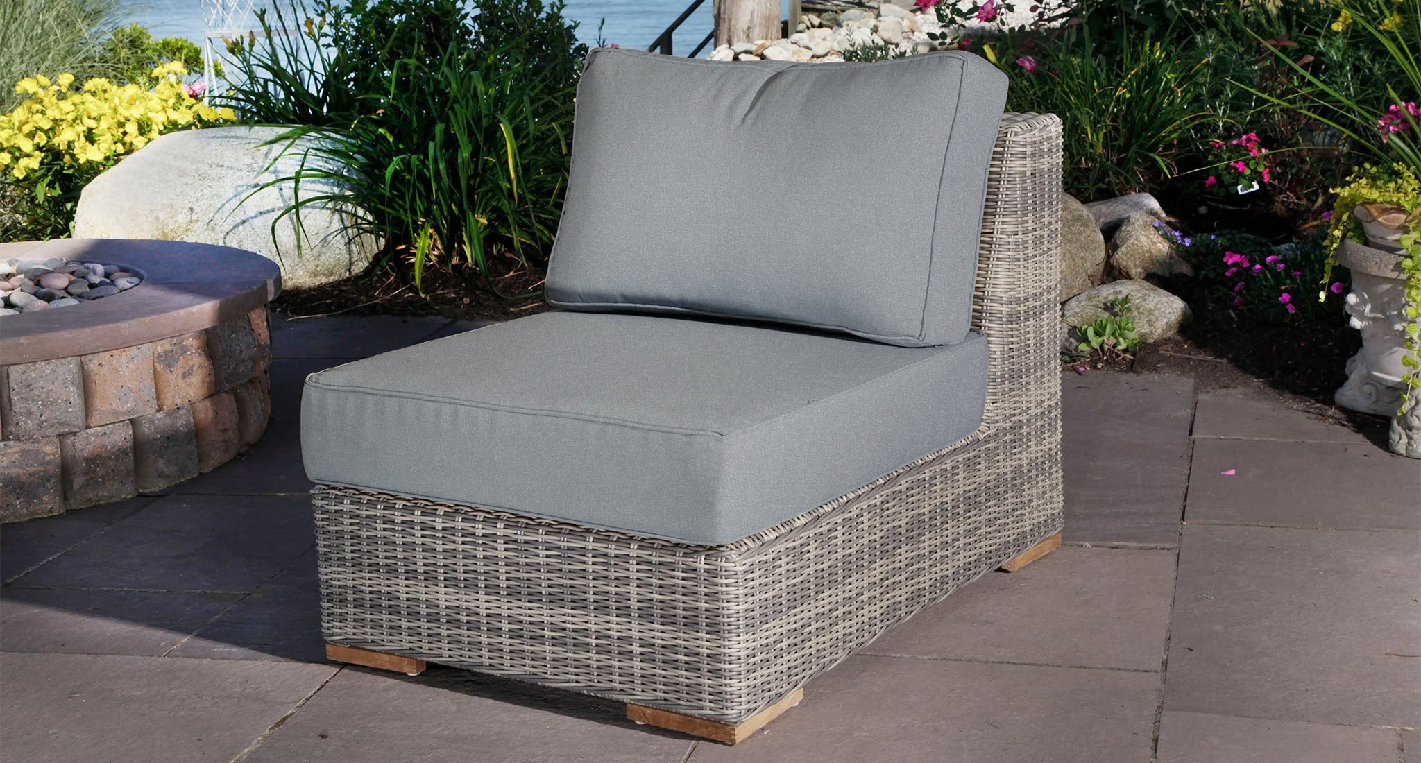 Corsica Outdoor Armless Piece