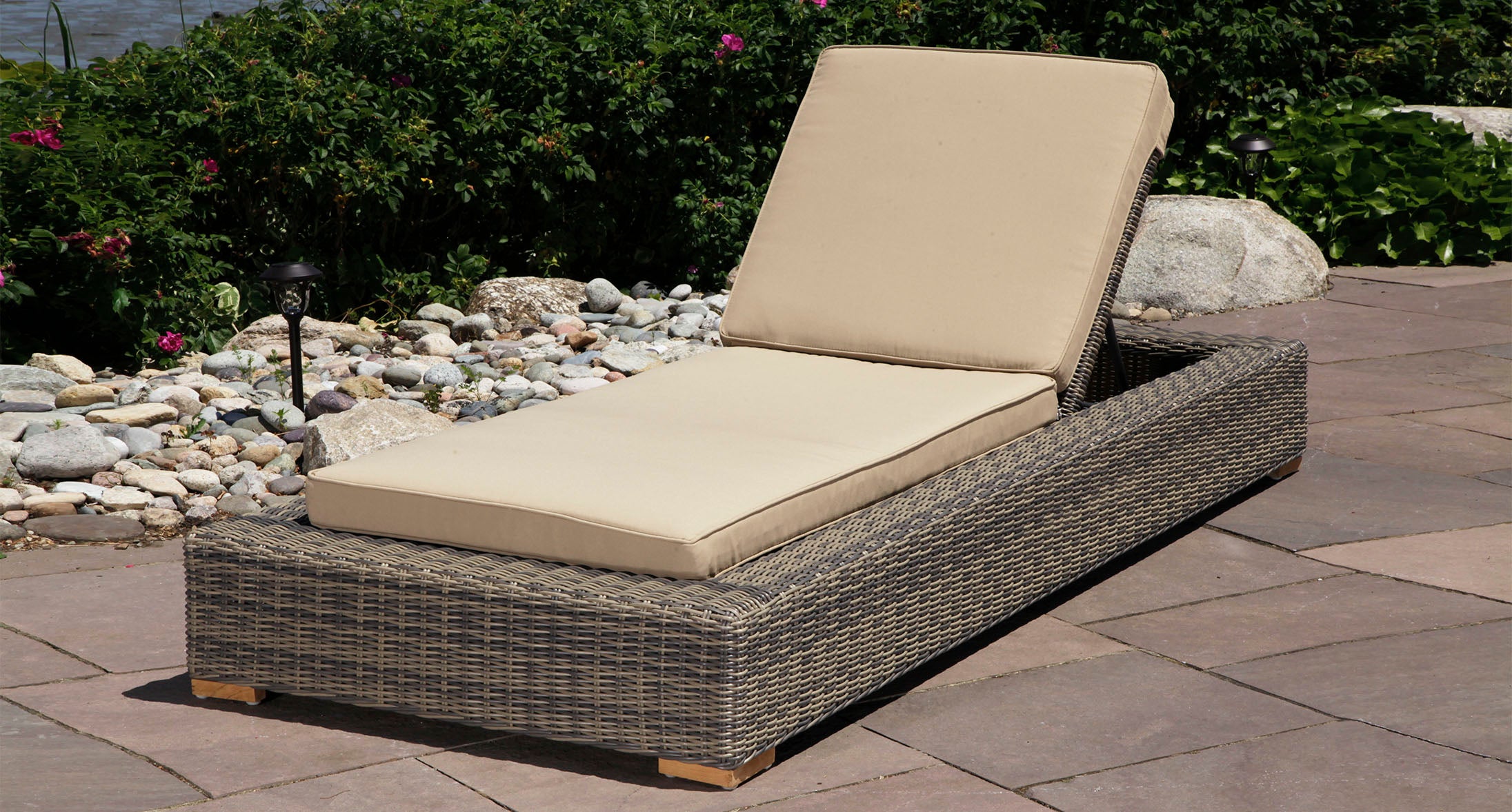 Corsica Outdoor Chaise Lounge Chair