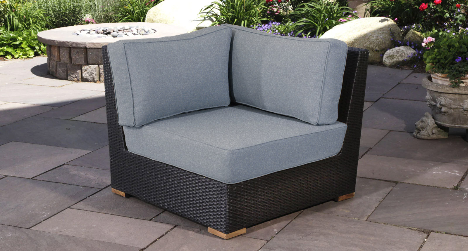 Salina Outdoor Corner Piece