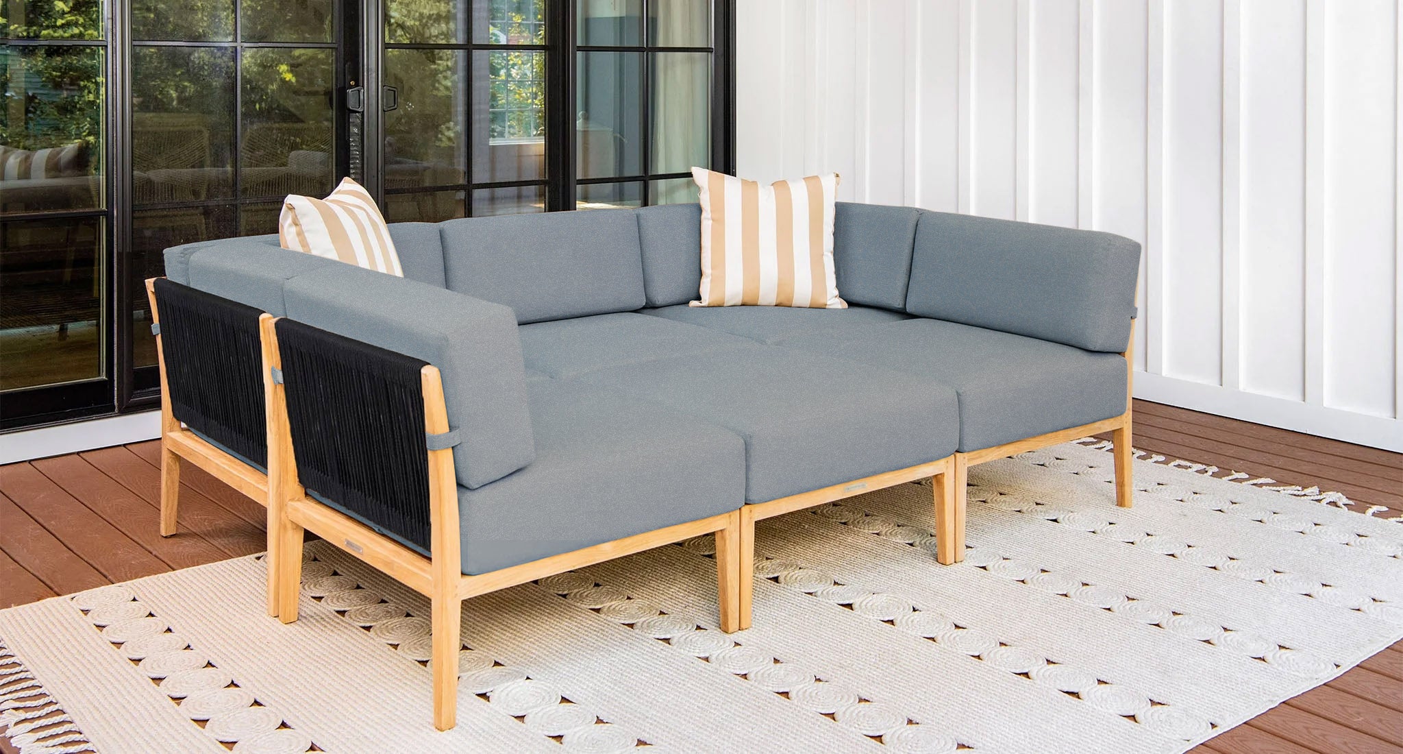 Malibu Teak & Rope Outdoor Daybed