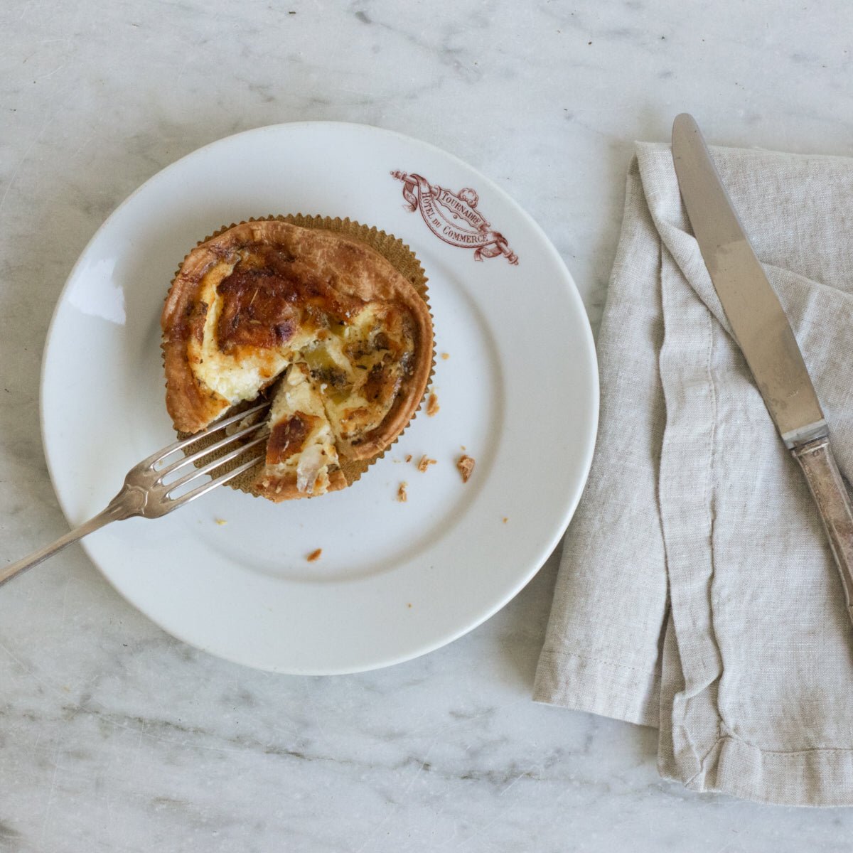 Place Tournadre Hotel China Plate Set of 7