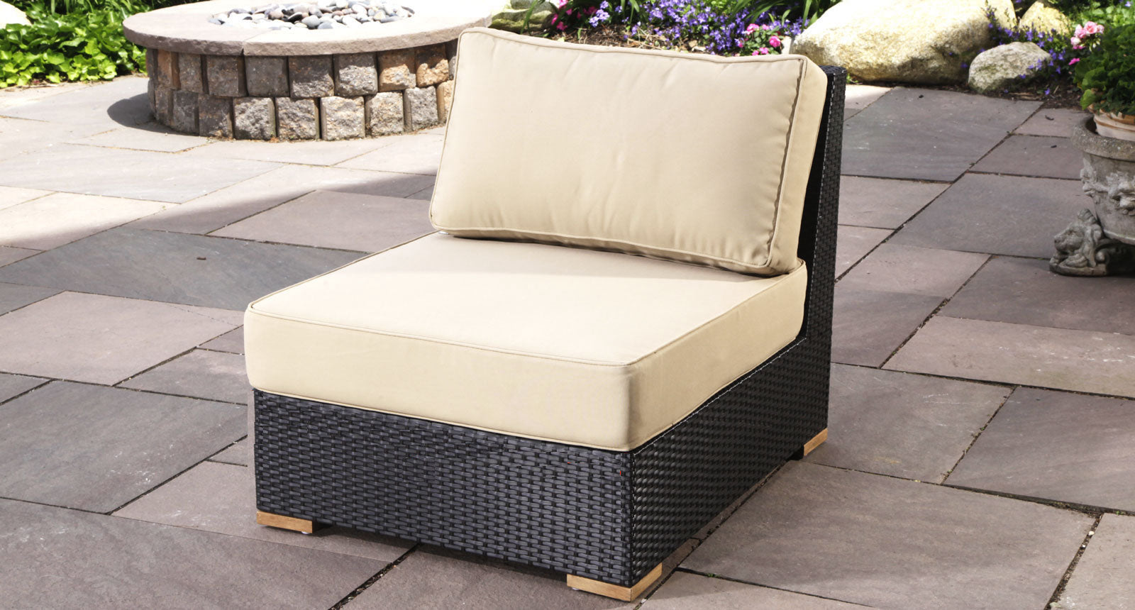 Salina Outdoor Armless Piece