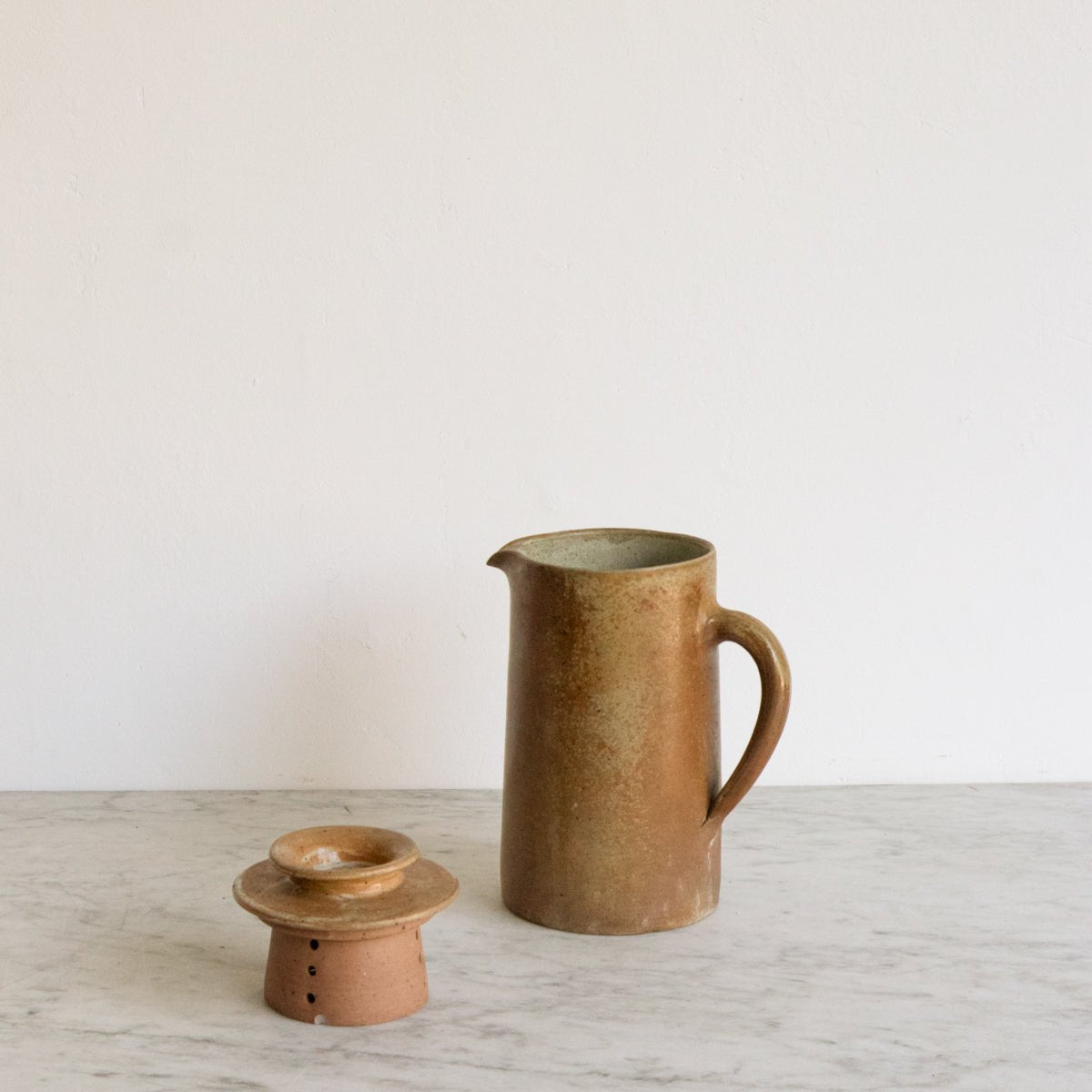 Stoneware Pitcher with Lid