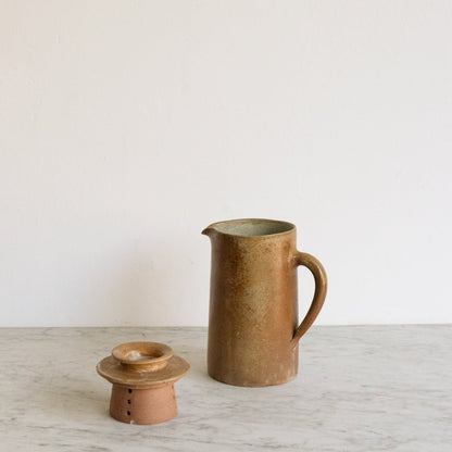 Stoneware Pitcher with Lid