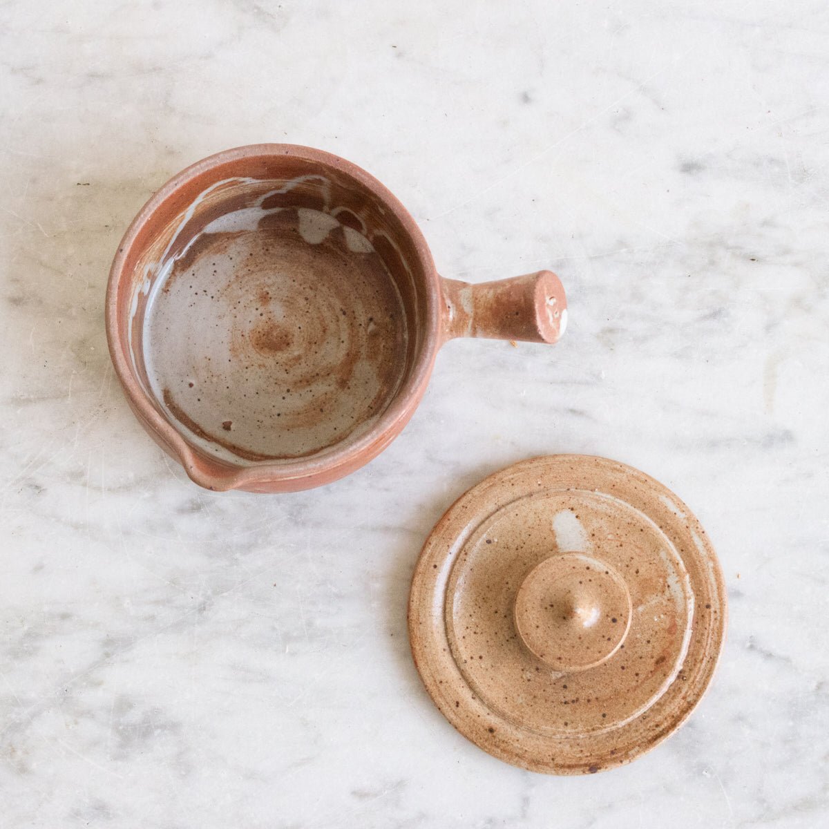 Stoneware Pot With Lid