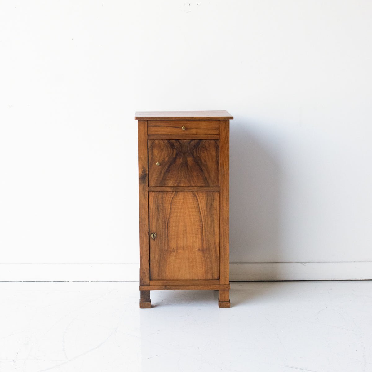 Vintage Bedside Table With Book-Matched Face