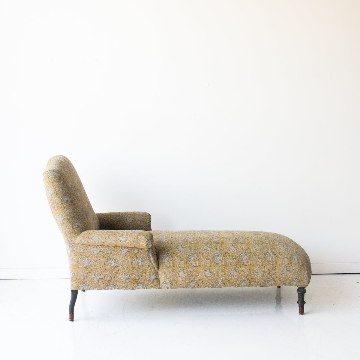 Vintage Napoleon Chaise | Kundan Stone
