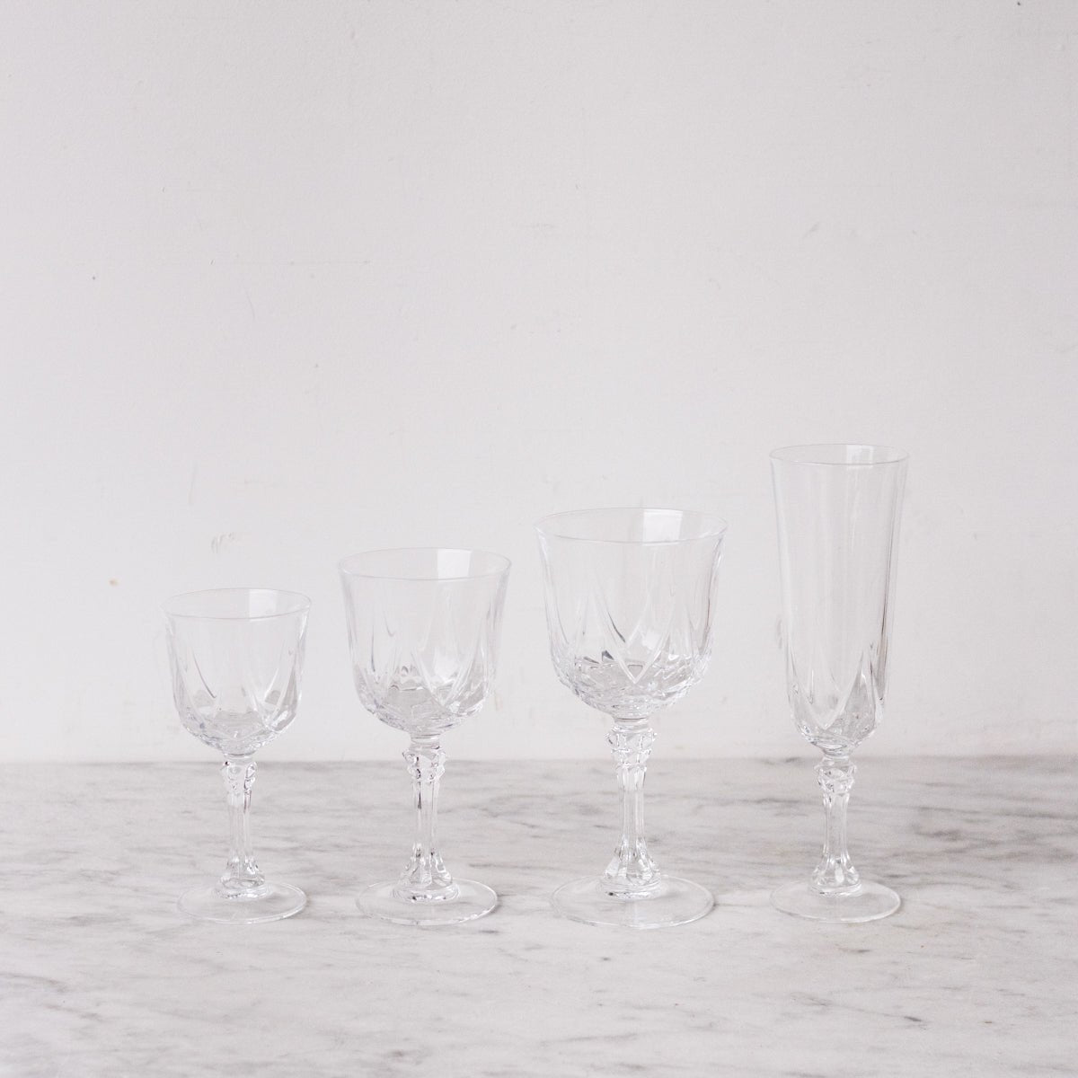 Vintage Wine Glass Set of 4